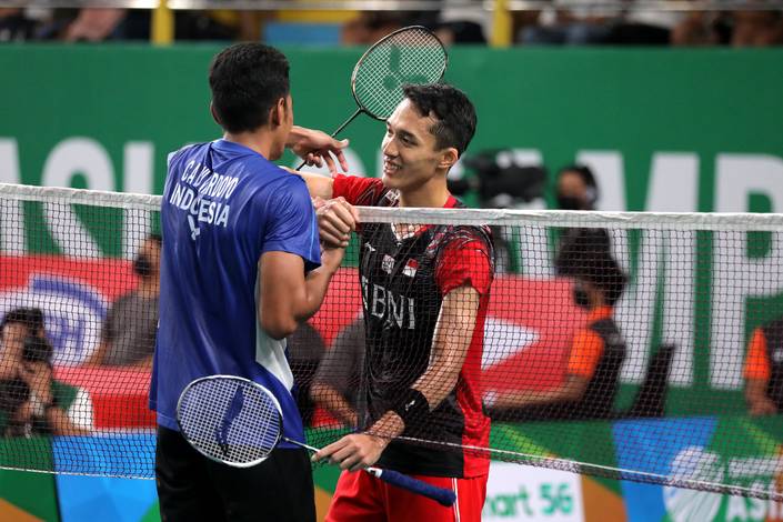 Chico Aura Dwi Wardoyo & Jonatan Christie (Humas PP PBSI)