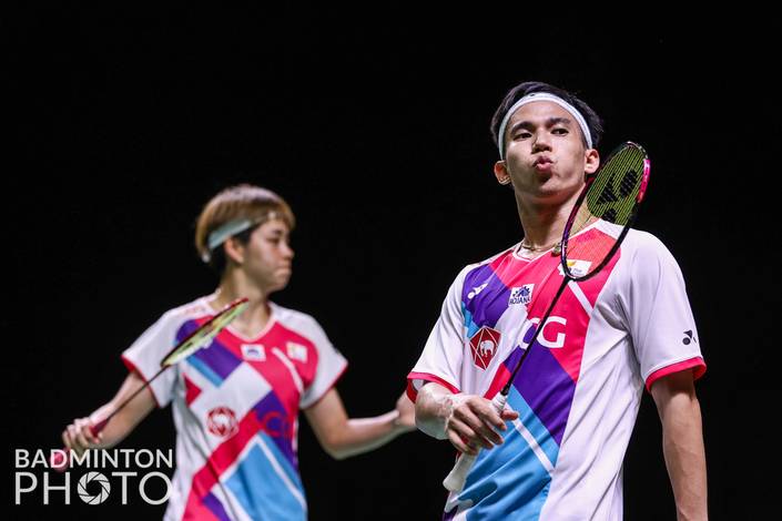 Dechapol Puavaranukroh & Sapsiree Taerattanachai (Badminton Photo/Erika Sawauchi)