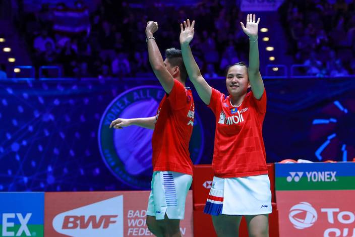 Selebrasi kemenangan ganda campuran Indonesia, Praveen Jordan/Melati Daeva Oktavianti. (Foto: PP PBSI)