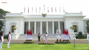 Presiden RI, Joko Widodo (tengah) saat melepas kontingen Indonesia untuk Olimpiade Tokyo 2020. (Foto: youtube Setpres RI)
