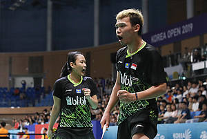 Selebrasi kemenangan Rinov Rivaldy/Pitha Haningtyas Mentari (Indonesia).