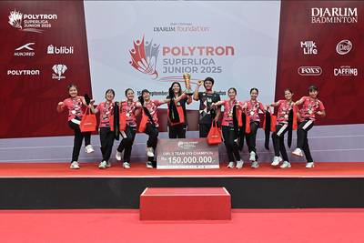 PIALA SUSI SUSANTI - JUARA U19 PUTRI