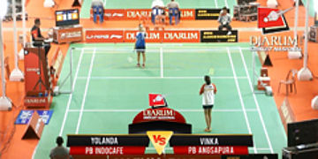 Yolanda (PB. Indocafe) VS Vinka (PB. Angsapura) Djarum Sirkuit Nasional Li Ning Sumatera Open 2013