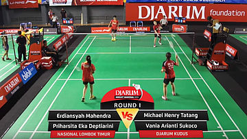 Michael Henry Tatang/Vania Arianti Sukoco (Djarum Kudus) VS Erdiansyah Mahendra/Priharsita Eka Deptiarini (Nasional Lombok Timur/3M NTB)