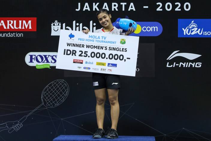 Gregoria Mariska Tunjung juara tunggal putri Mola TV PBSI Home Tournament. Gregoria Mariska Tunjung juara tunggal putri Mola TV PBSI Home Tournament.