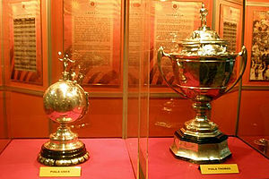 Piala Thomas dan Uber