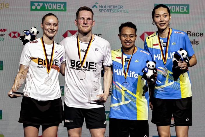 Robin Tabeling/Alexandra Bøje & Rehan Naufal Kusharjanto/Gloria Emanuelle Widjaja (PBSI/Badmintonphoto/Yang Shaochen) Robin Tabeling/Alexandra Bøje & Rehan Naufal Kusharjanto/Gloria Emanuelle Widjaja (PBSI/Badmintonphoto/Yang Shaochen)