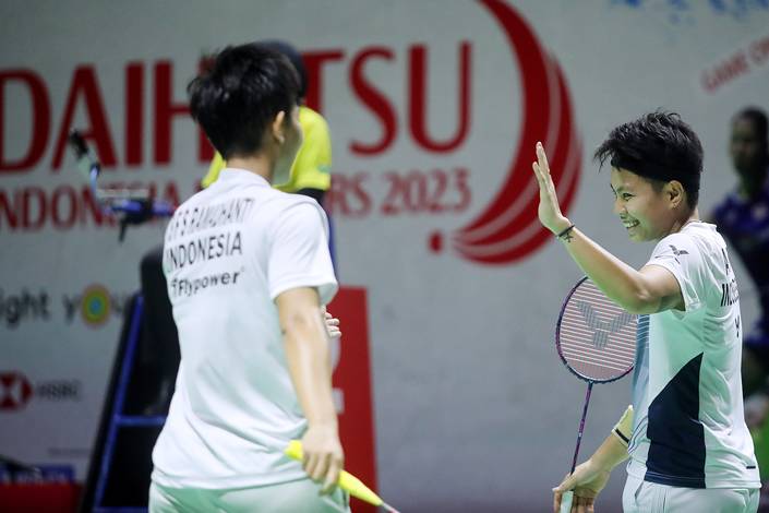 Siti Fadia Silva Ramadhanti & Apriyani Rahayu (Djarum Badminton) Siti Fadia Silva Ramadhanti & Apriyani Rahayu (Djarum Badminton)