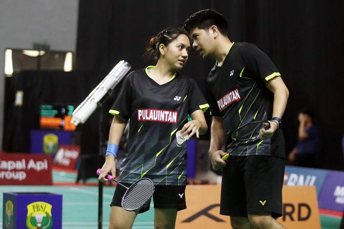 Sarah Rambitan & Yohanes Rambitan (Djarum Badminton) Sarah Rambitan & Yohanes Rambitan (Djarum Badminton)