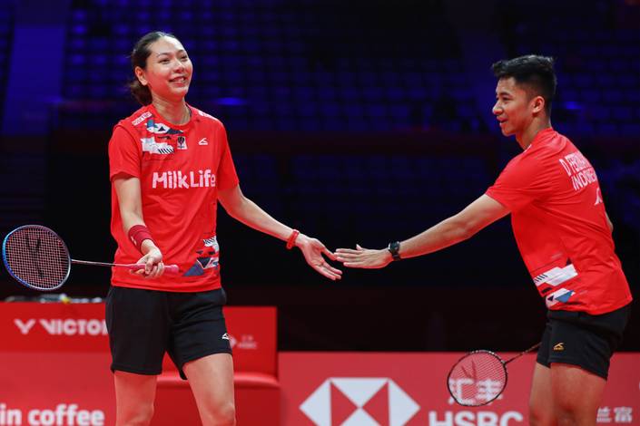 Gloria Emanuelle Widjaja & Dejan Ferdinansyah (Humas PP PBSI) Gloria Emanuelle Widjaja & Dejan Ferdinansyah (Humas PP PBSI)