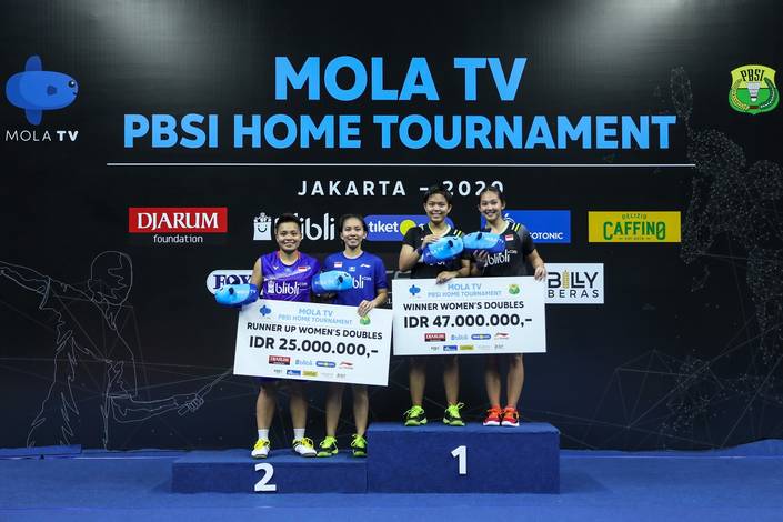 Ribka Sugiarto/Siti Fadia Silva Ramadhanti (kanan) juara ganda putri Mola TV PBSI Home Tournament. Ribka Sugiarto/Siti Fadia Silva Ramadhanti (kanan) juara ganda putri Mola TV PBSI Home Tournament.