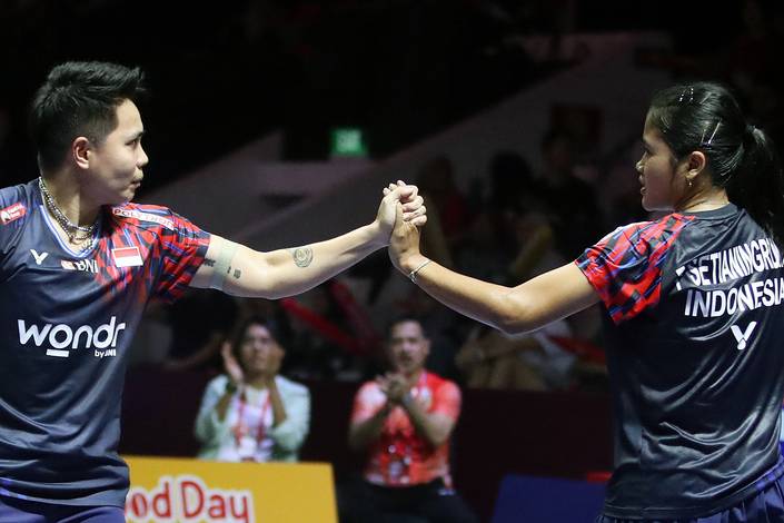 Apriyani Rahayu/Febi Setianingrum (Djarum Badminton/Edward Luhukay)