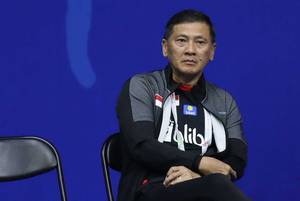 Kepala Pelatih Tunggal Putra PBSI, Hendry Saputra bertatus PDP COVID-19.