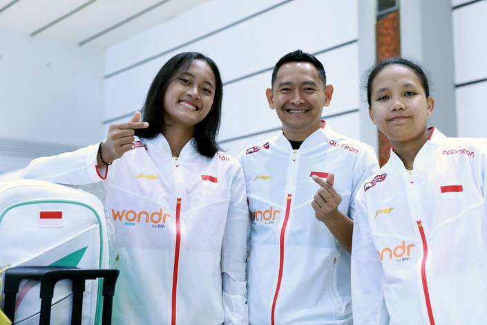 Riska Anggraini, Prasetyo Restu Basuki, & Rinjani Kwinnara Nastine (Humas PP PBSI) Riska Anggraini, Prasetyo Restu Basuki, & Rinjani Kwinnara Nastine (Humas PP PBSI)