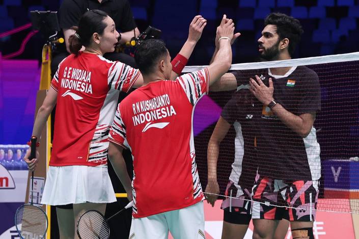 Rehan Naufal Kusharjanto/Gloria Emanuelle Widjaja & Dhruv Kapila/Tanisha Crasto (Humas PP PBSI) Rehan Naufal Kusharjanto/Gloria Emanuelle Widjaja & Dhruv Kapila/Tanisha Crasto (Humas PP PBSI)