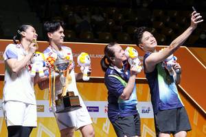 Adnan Maulana/Indah Cahya Sari Jamil & Bobby Setiabudi/Melati Daeva Oktavianti (Humas PP PBSI) Adnan Maulana/Indah Cahya Sari Jamil & Bobby Setiabudi/Melati Daeva Oktavianti (Humas PP PBSI)