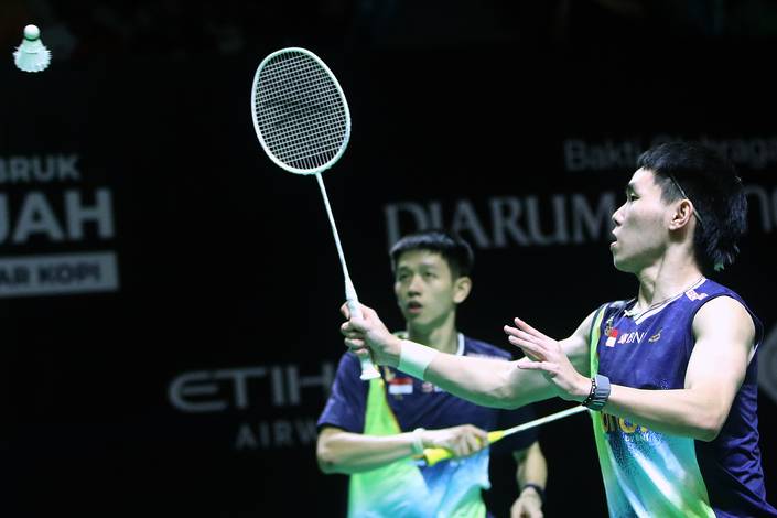 Raymond Indra/Nikolaus Joaquin (Djarum Badminton/Edward Luhukay)
