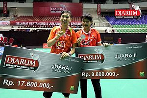 Juara dan Runner Up Tunggal Dewasa Putri Gabriela Meilani Moningka dan Wulan Cahya Utami Suko Putri (Berkat Abadi)