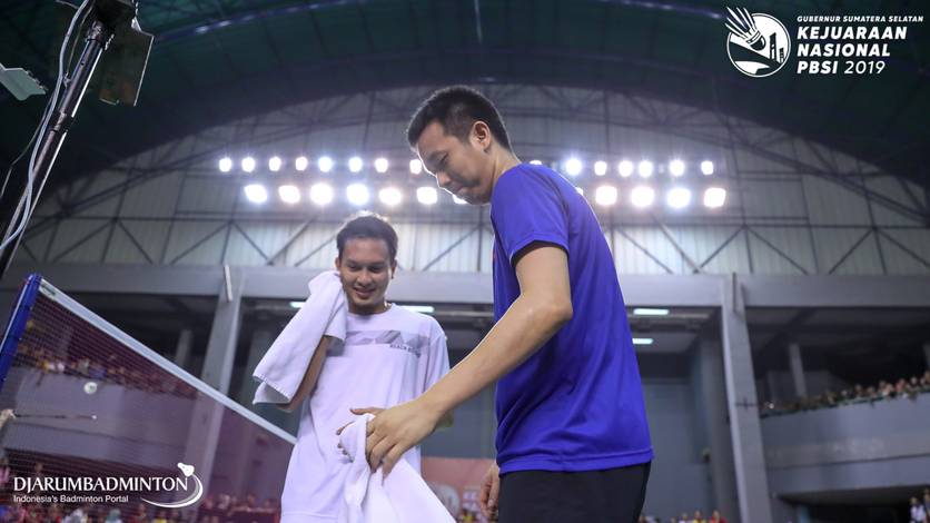 Hendra Setiawan/Mohammad Ahsan (Indonesia) untuk sementara harus menjalani karantina isolasi mandiri di Pelatnas PBSI, Cipayung. Hendra Setiawan/Mohammad Ahsan (Indonesia) untuk sementara harus menjalani karantina isolasi mandiri di Pelatnas PBSI, Cipayung.