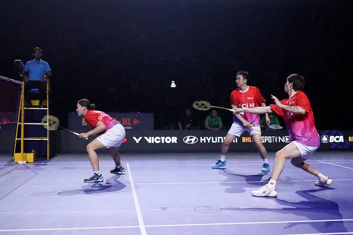 Tse Ying Suet, Hendra Setiawan, & Chen Tang Jie (Djarum Badminton) Tse Ying Suet, Hendra Setiawan, & Chen Tang Jie (Djarum Badminton)