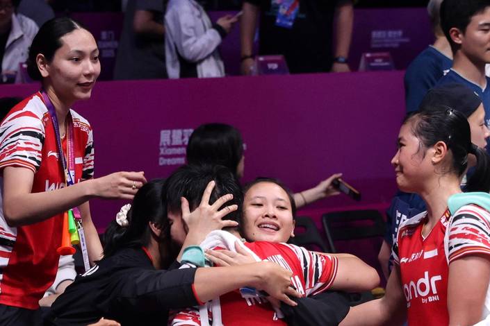 Para pemain Indonesia dan Siti Fadia Silva Ramadhanti/Amallia Cahaya Pratiwi (Humas PP PBSI) Para pemain Indonesia dan Siti Fadia Silva Ramadhanti/Amallia Cahaya Pratiwi (Humas PP PBSI)