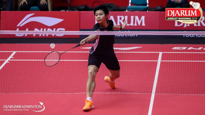 Yulia Yosephine Susanto (PB Shamrock medan) menyambut pengembalian. Yulia Yosephine Susanto (PB Shamrock medan) menyambut pengembalian.