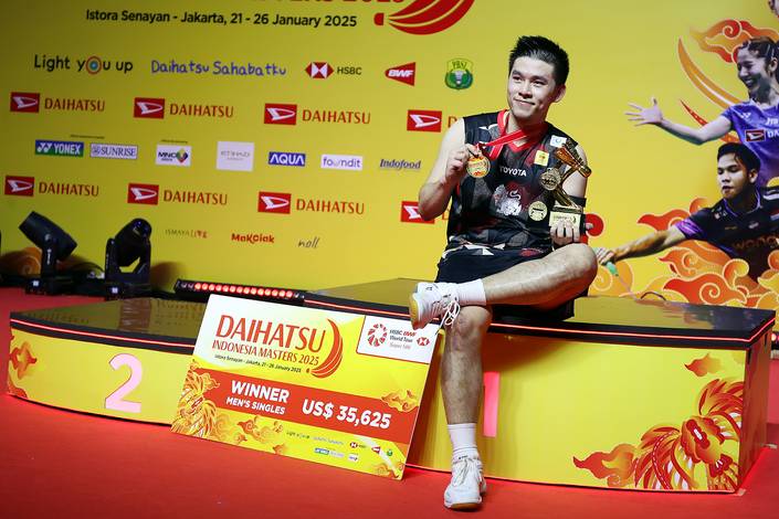 Kunlavut Vitidsarn (Djarum Badminton/Edward Luhukay) Kunlavut Vitidsarn (Djarum Badminton/Edward Luhukay)