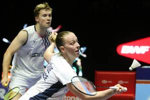 Thom Gicquel/Delphine Delrue (Djarum Badminton/Edward Luhukay)
