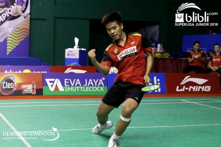 Selebrasi kemenangan Syabda Perkasa Belawa (PB Djarum Kudus). Selebrasi kemenangan Syabda Perkasa Belawa (PB Djarum Kudus).