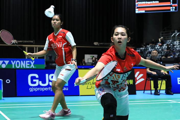 Lanny Tria Mayasari & Ribka Sugiarto (Humas PP PBSI) Lanny Tria Mayasari & Ribka Sugiarto (Humas PP PBSI)